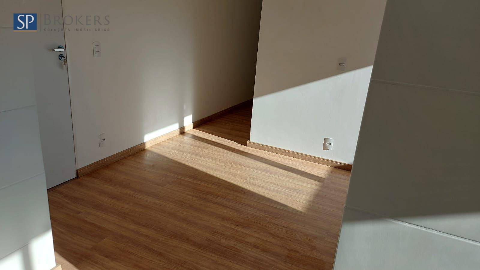 Apartamento à venda com 2 quartos, 72m² - Foto 7