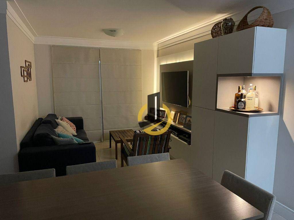 Apartamento à venda com 3 quartos, 76m² - Foto 4