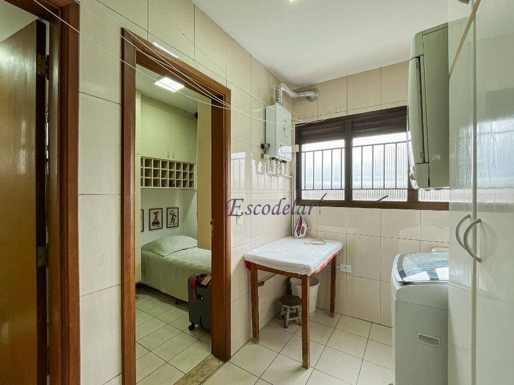 Apartamento à venda com 3 quartos, 136m² - Foto 23