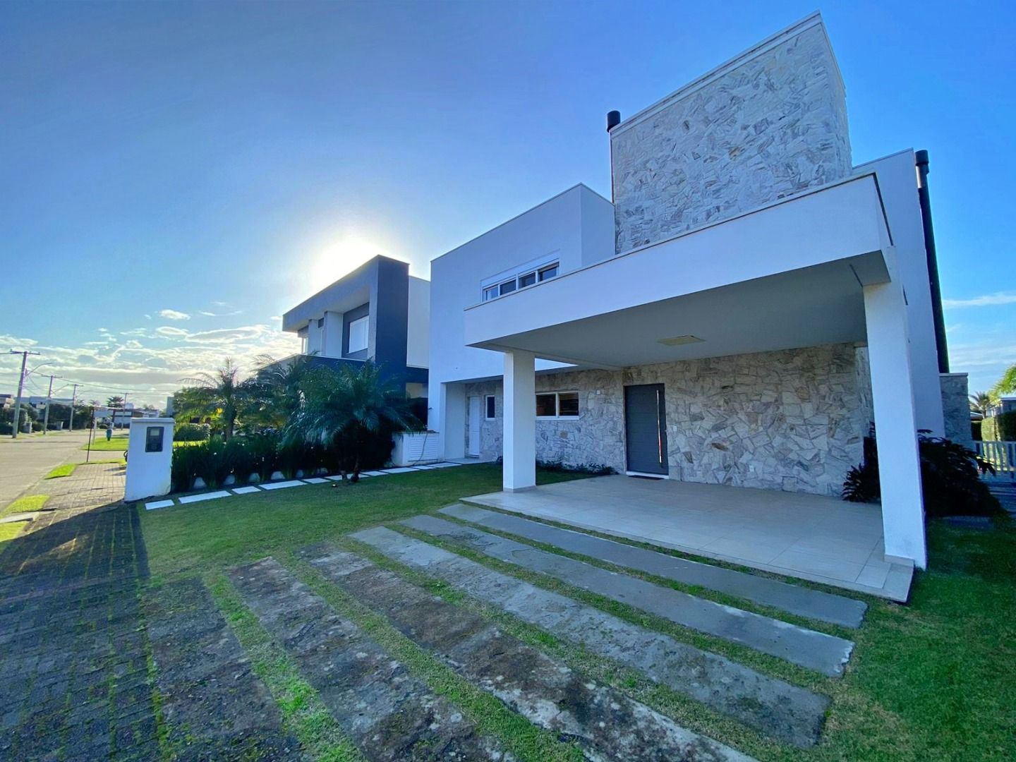 Casa de Condomínio à venda com 4 quartos, 182m² - Foto 4