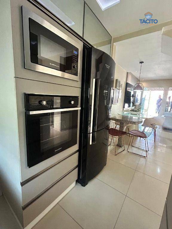 Casa à venda com 2 quartos, 88m² - Foto 7