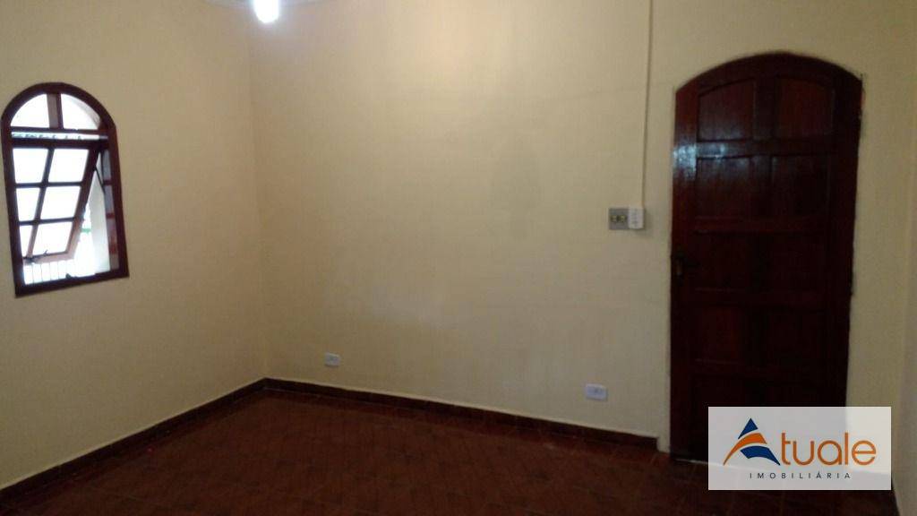 Casa à venda com 3 quartos, 194m² - Foto 4