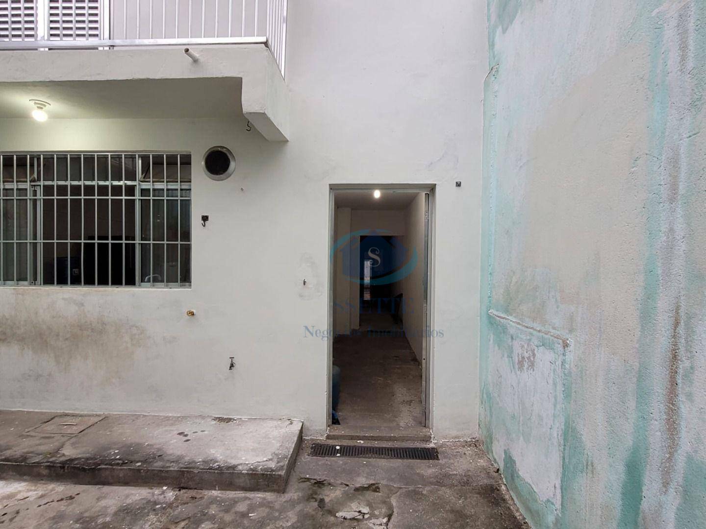 Sobrado à venda com 3 quartos, 211m² - Foto 34