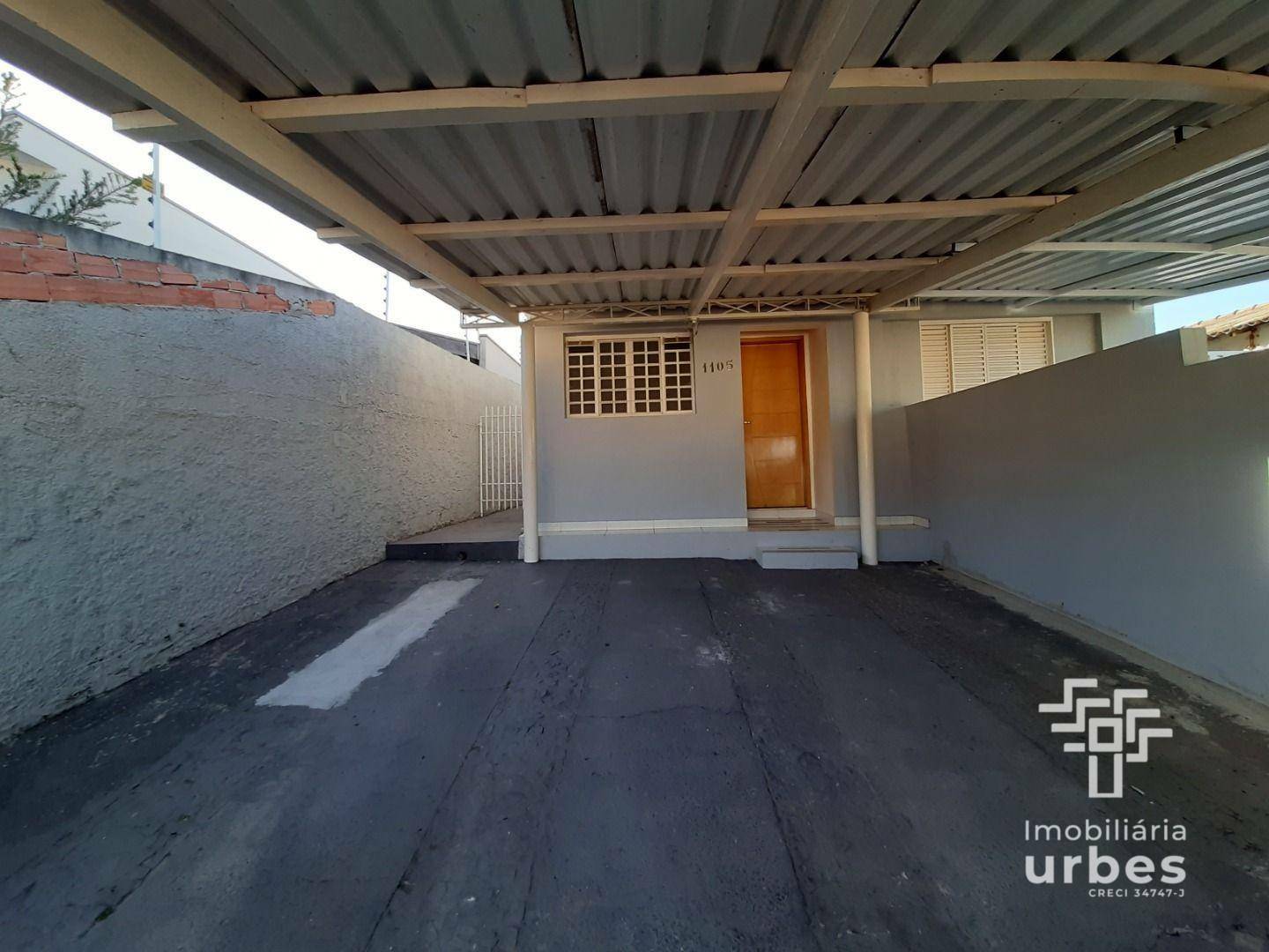 Casa para alugar com 2 quartos, 138m² - Foto 1