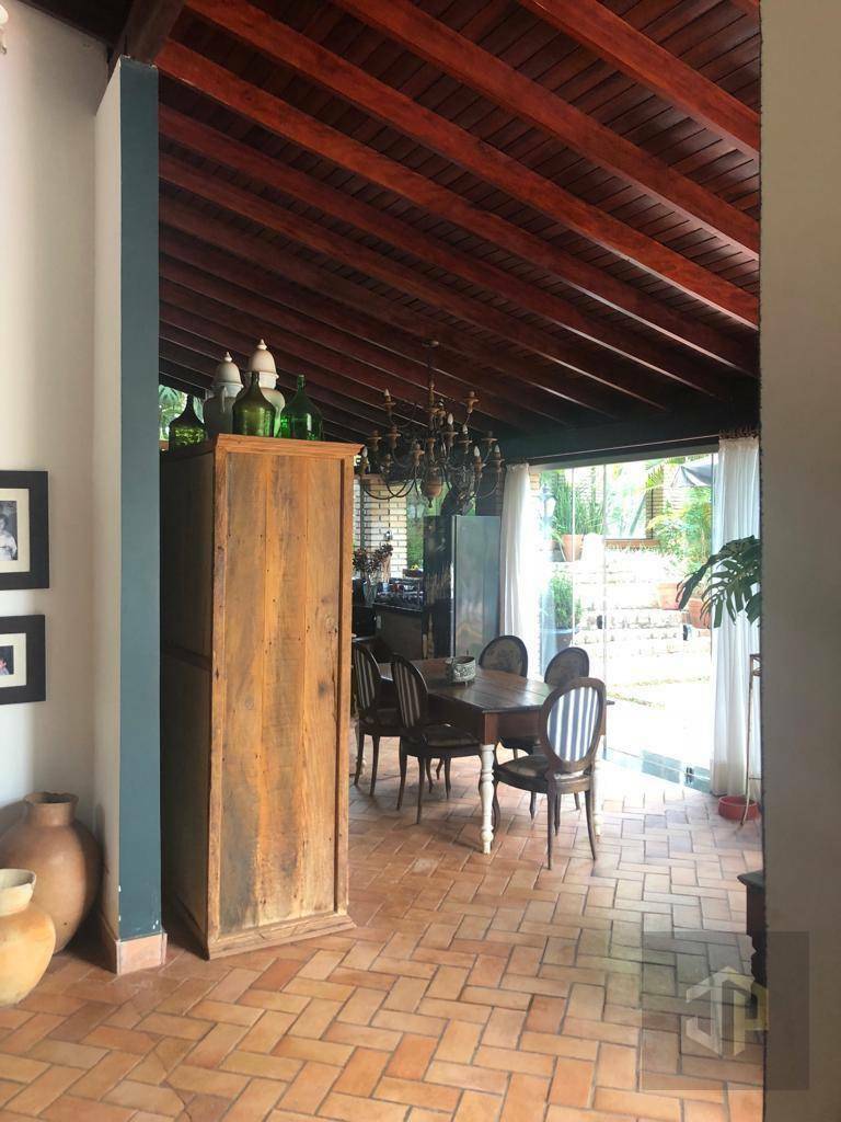 Casa à venda com 3 quartos, 750m² - Foto 25