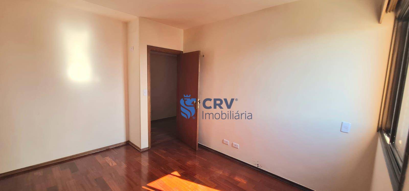 Apartamento à venda com 4 quartos, 160m² - Foto 12