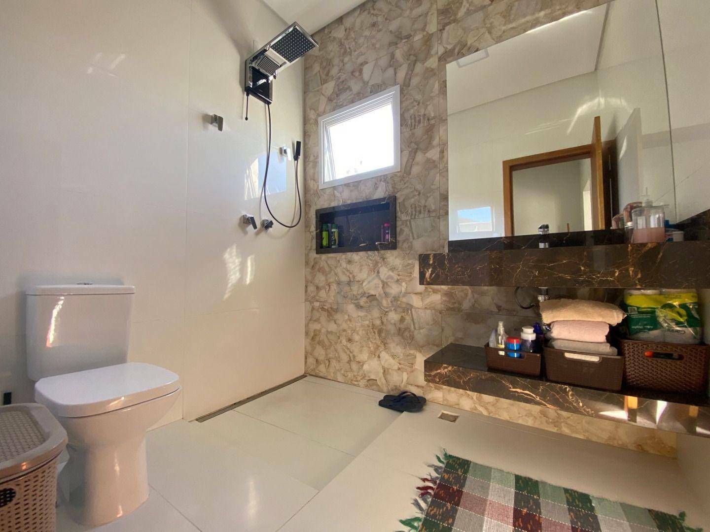 Casa à venda com 3 quartos, 231m² - Foto 10