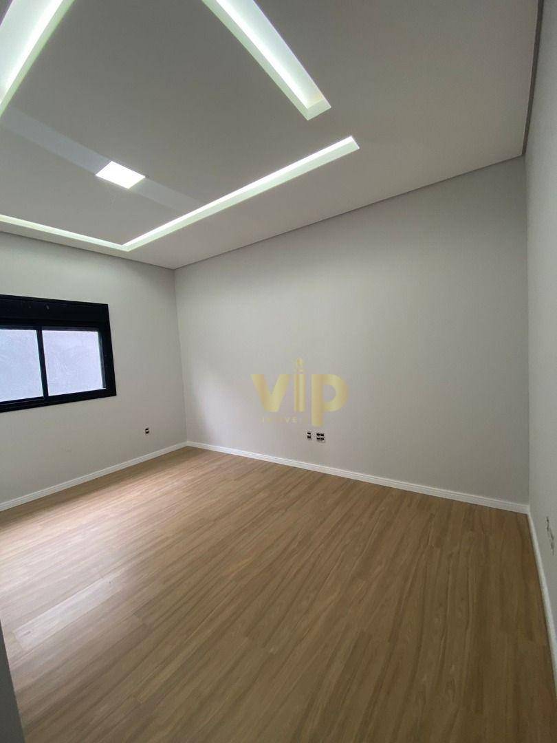 Casa à venda com 3 quartos, 198m² - Foto 8