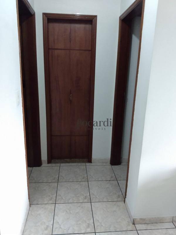 Apartamento à venda com 2 quartos, 100m² - Foto 15