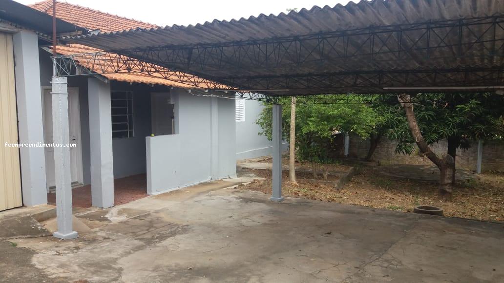 Casa à venda com 4 quartos, 625m² - Foto 3