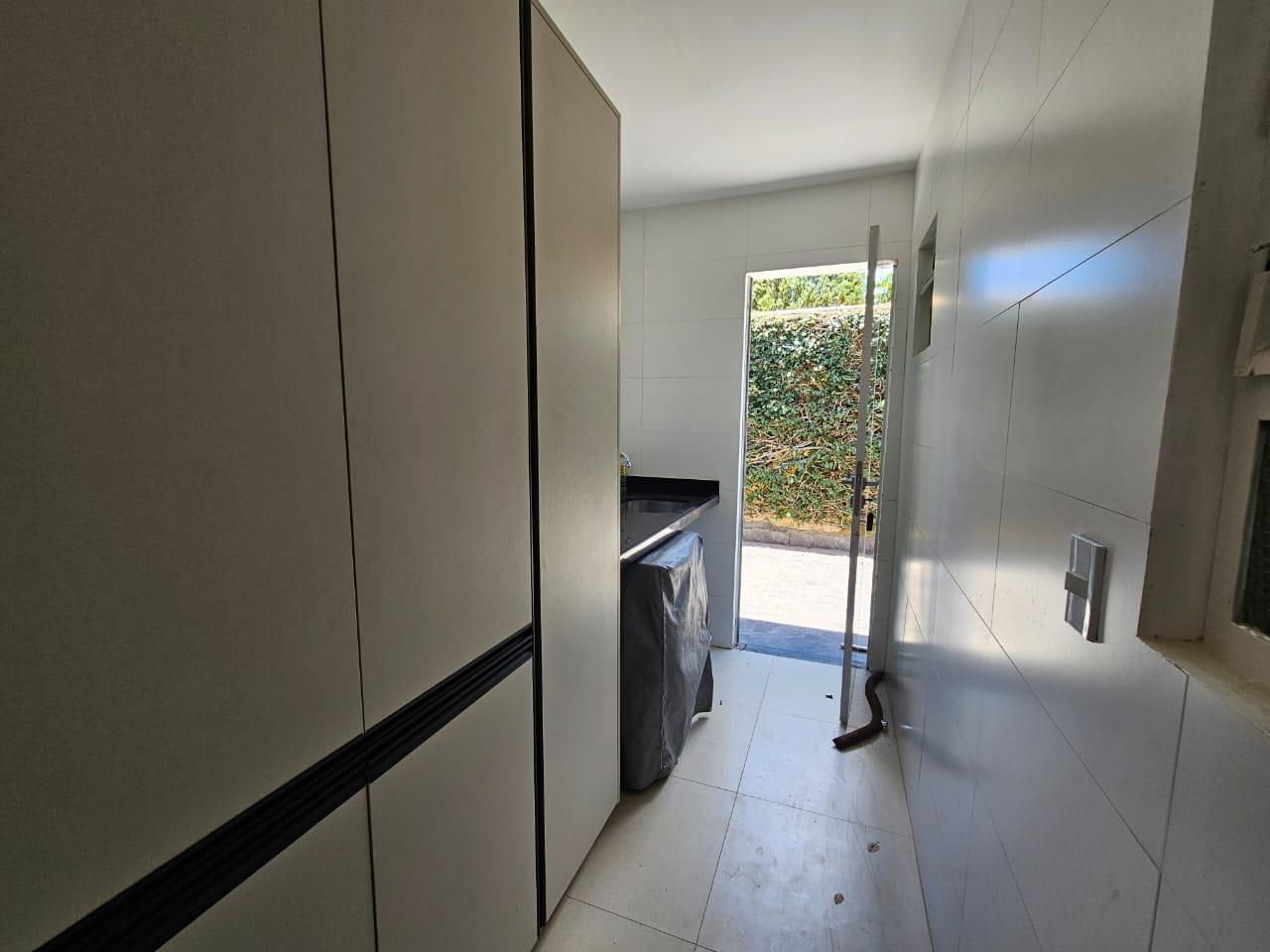 Casa à venda com 2 quartos, 250m² - Foto 13