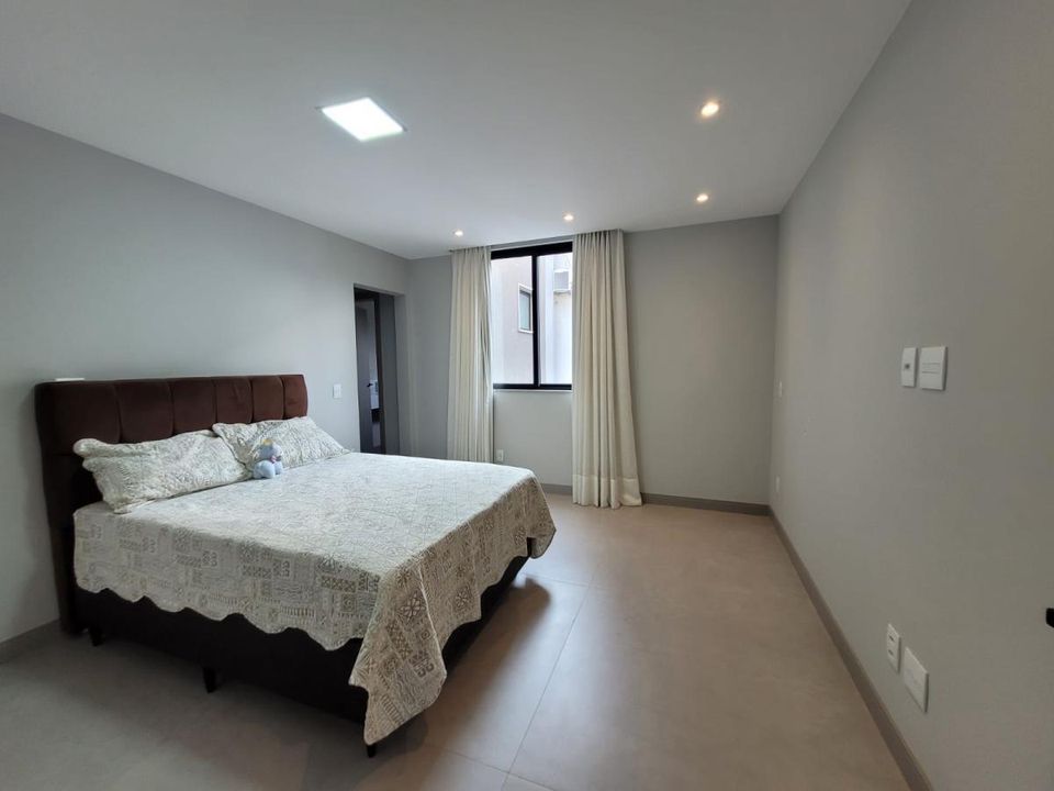 Casa de Condomínio à venda com 5 quartos, 420m² - Foto 45