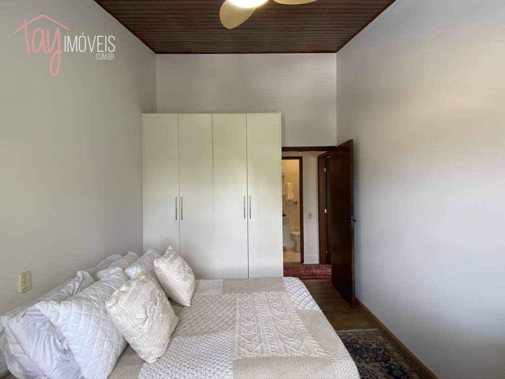 Casa à venda com 3 quartos, 334m² - Foto 34