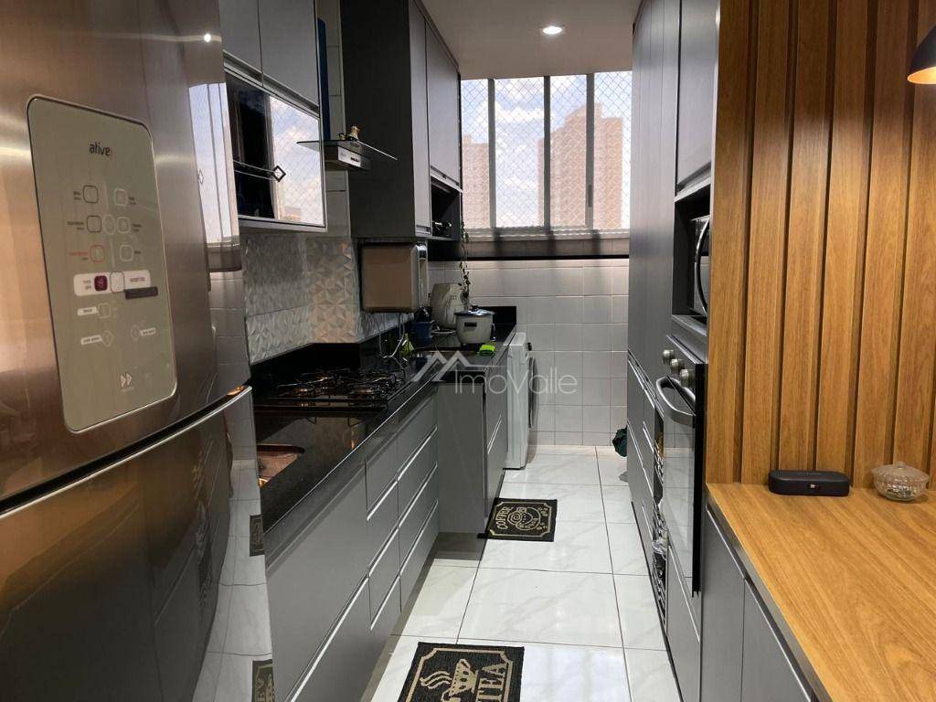 Apartamento à venda com 3 quartos, 75m² - Foto 8