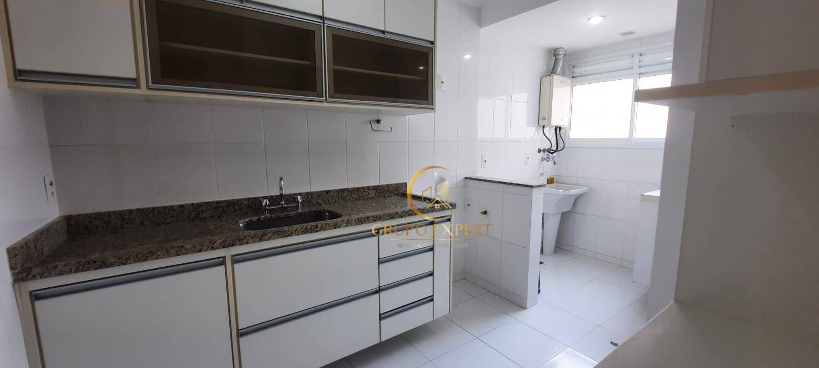 Apartamento à venda com 2 quartos, 80m² - Foto 13