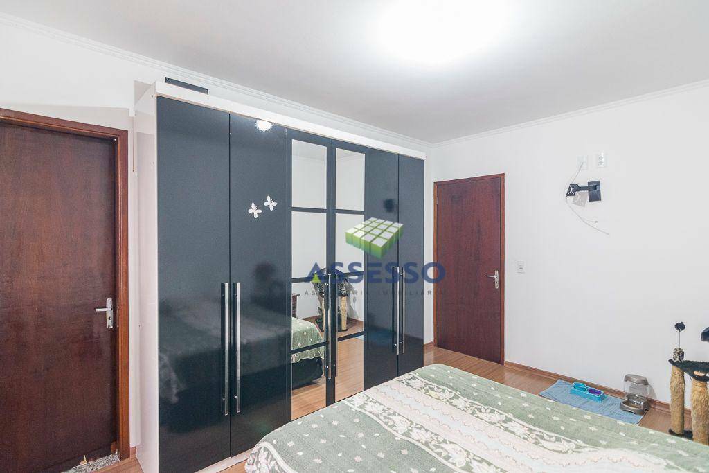 Casa à venda com 3 quartos, 162m² - Foto 13