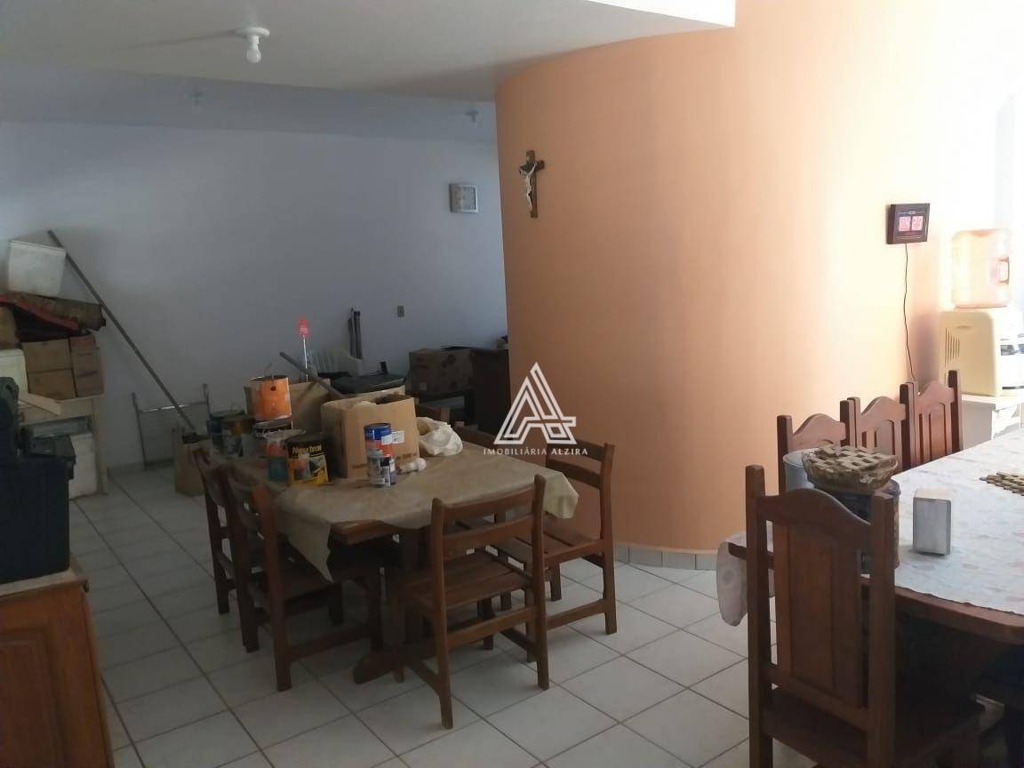 Sobrado à venda com 4 quartos, 246m² - Foto 12