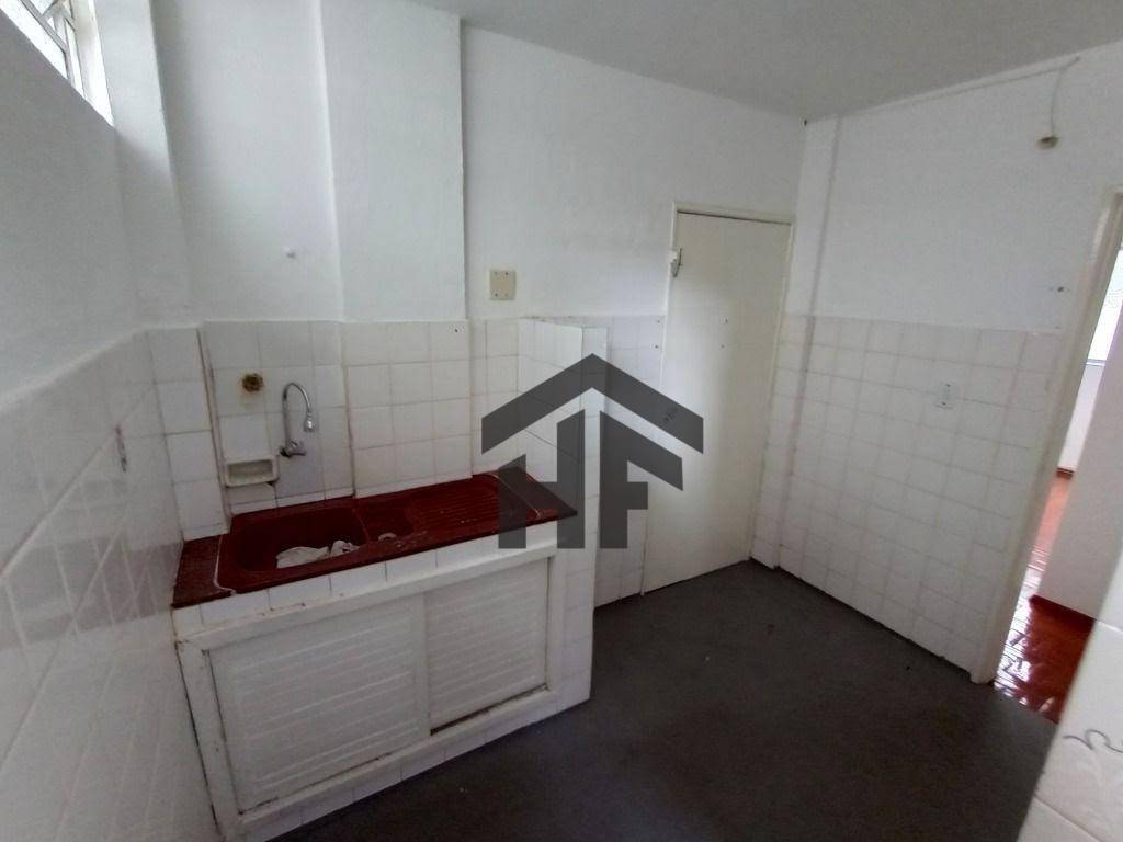 Apartamento à venda com 2 quartos, 74m² - Foto 12