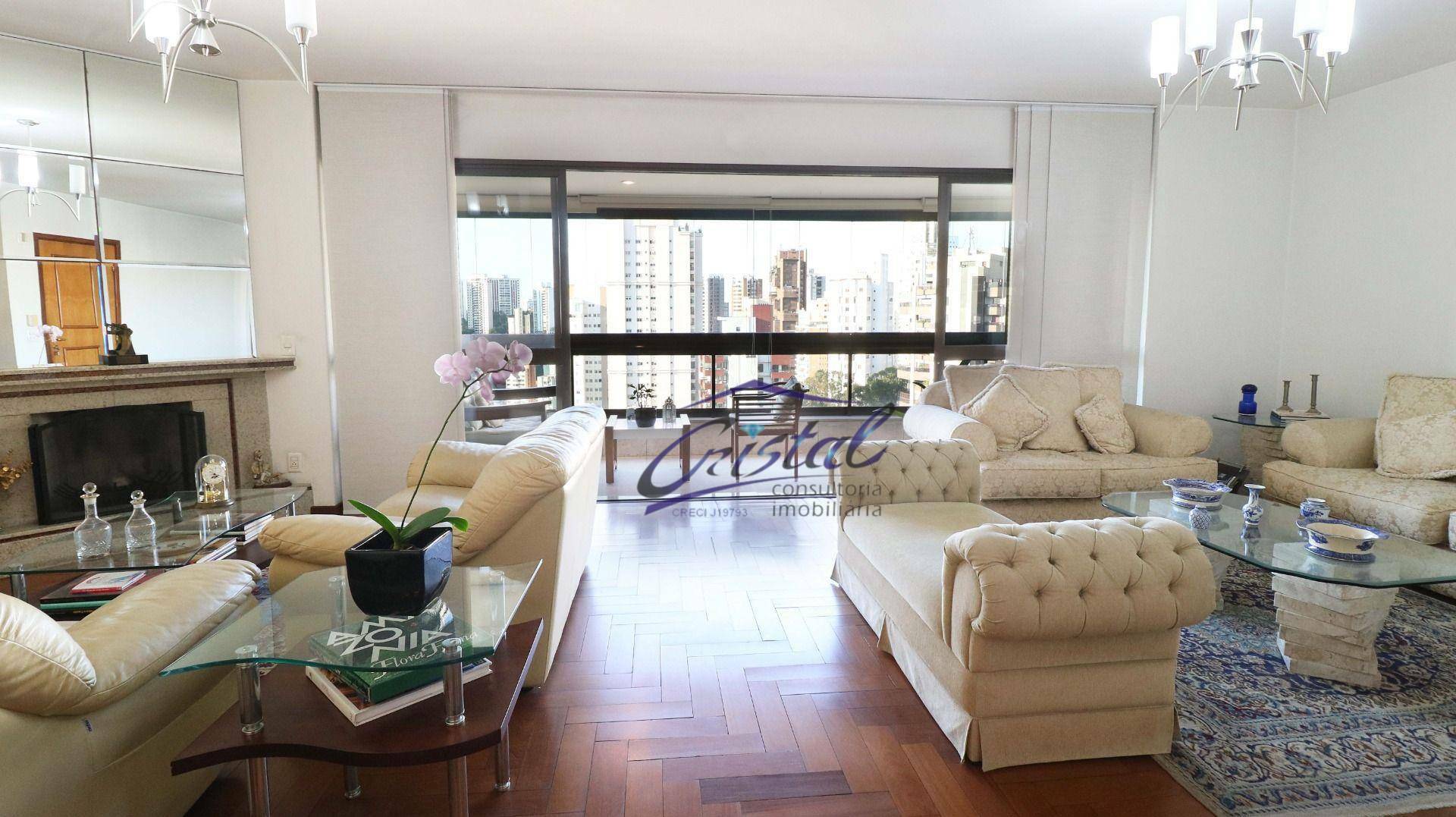 Apartamento à venda com 4 quartos, 226m² - Foto 6