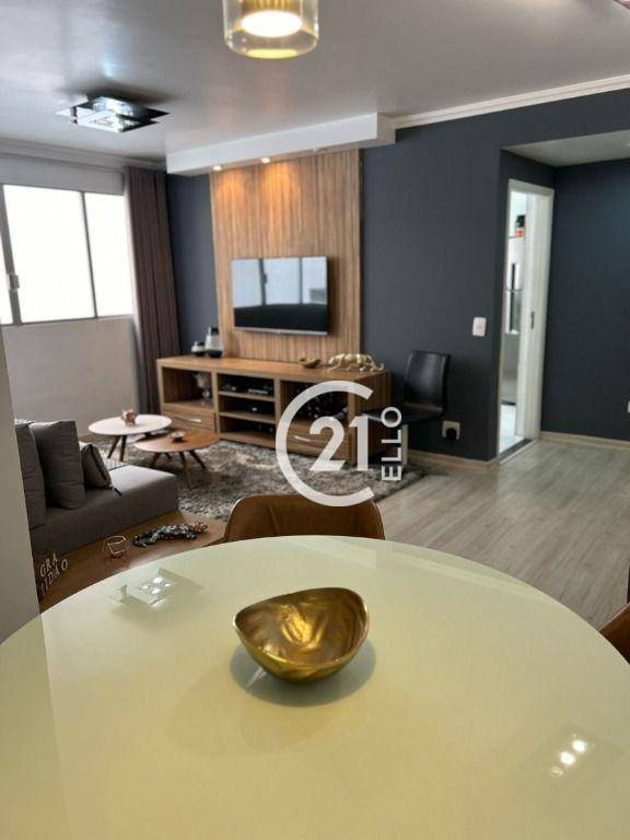 Apartamento à venda com 2 quartos, 68m² - Foto 9