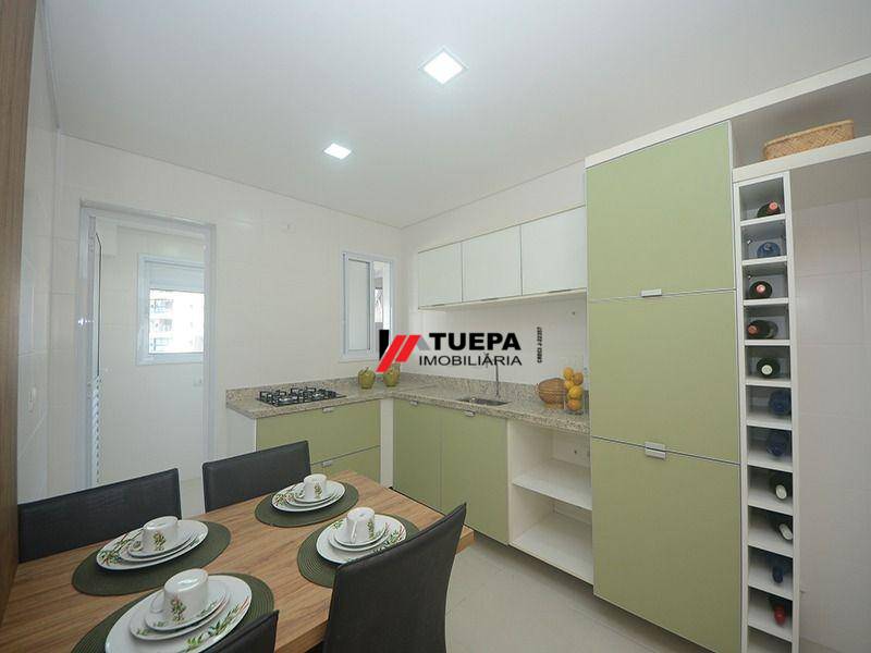 Apartamento à venda com 3 quartos, 135m² - Foto 22