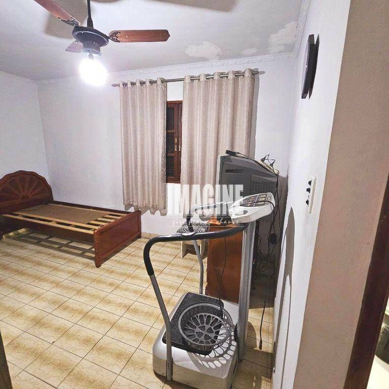 Sobrado à venda com 2 quartos, 202m² - Foto 9