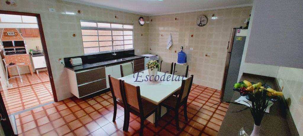 Sobrado à venda com 2 quartos, 203m² - Foto 10