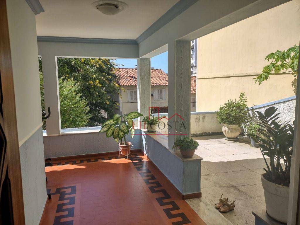 Casa à venda com 4 quartos, 165m² - Foto 52