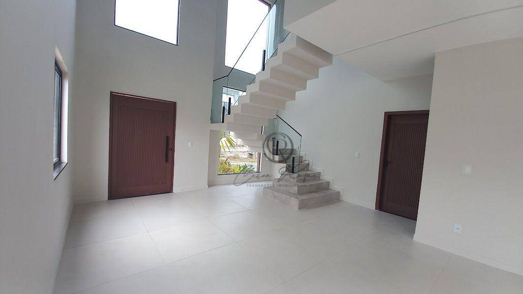 Casa de Condomínio à venda com 3 quartos, 197m² - Foto 5