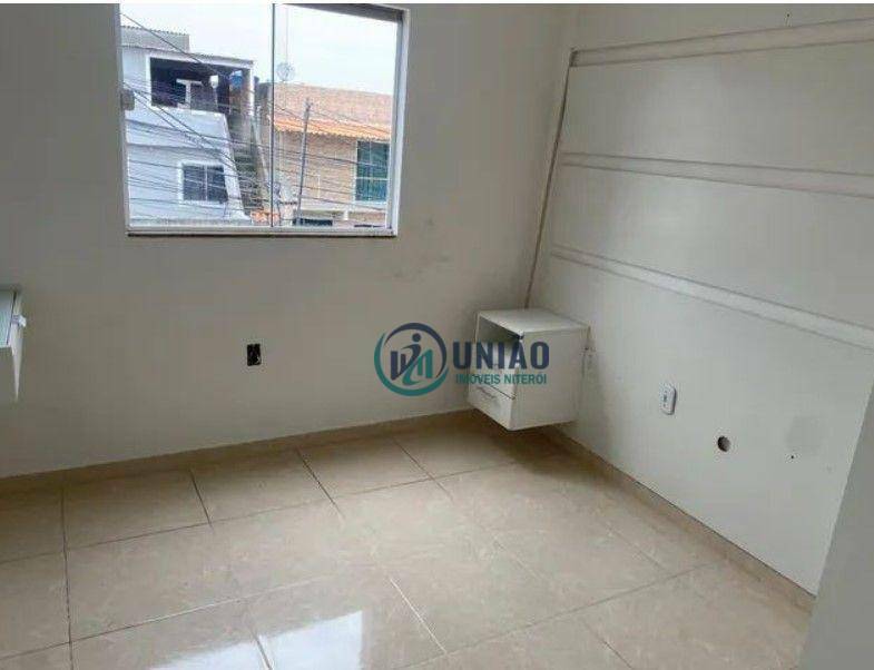 Casa à venda com 3 quartos, 80m² - Foto 22