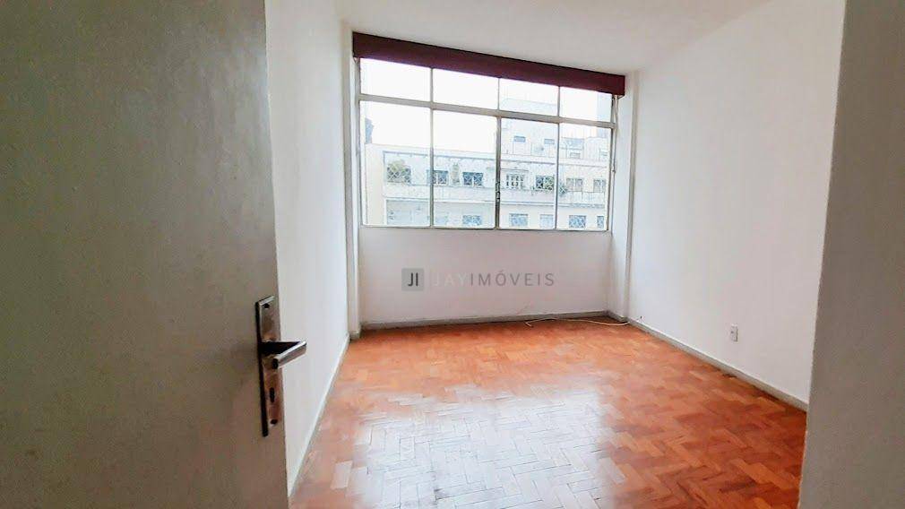 Apartamento à venda com 2 quartos, 92m² - Foto 5