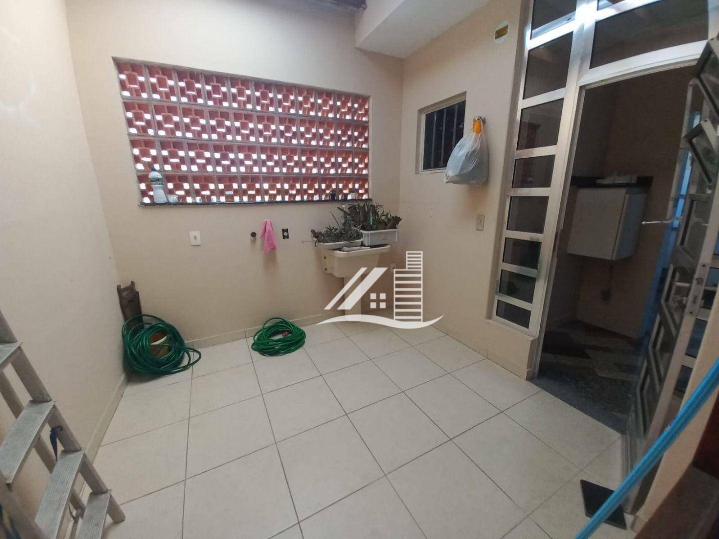 Sobrado à venda com 3 quartos, 144m² - Foto 17