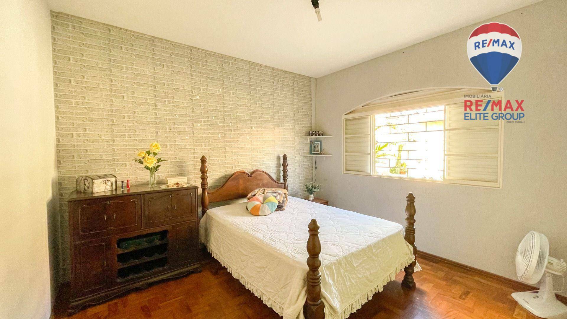 Casa à venda com 3 quartos, 162m² - Foto 18