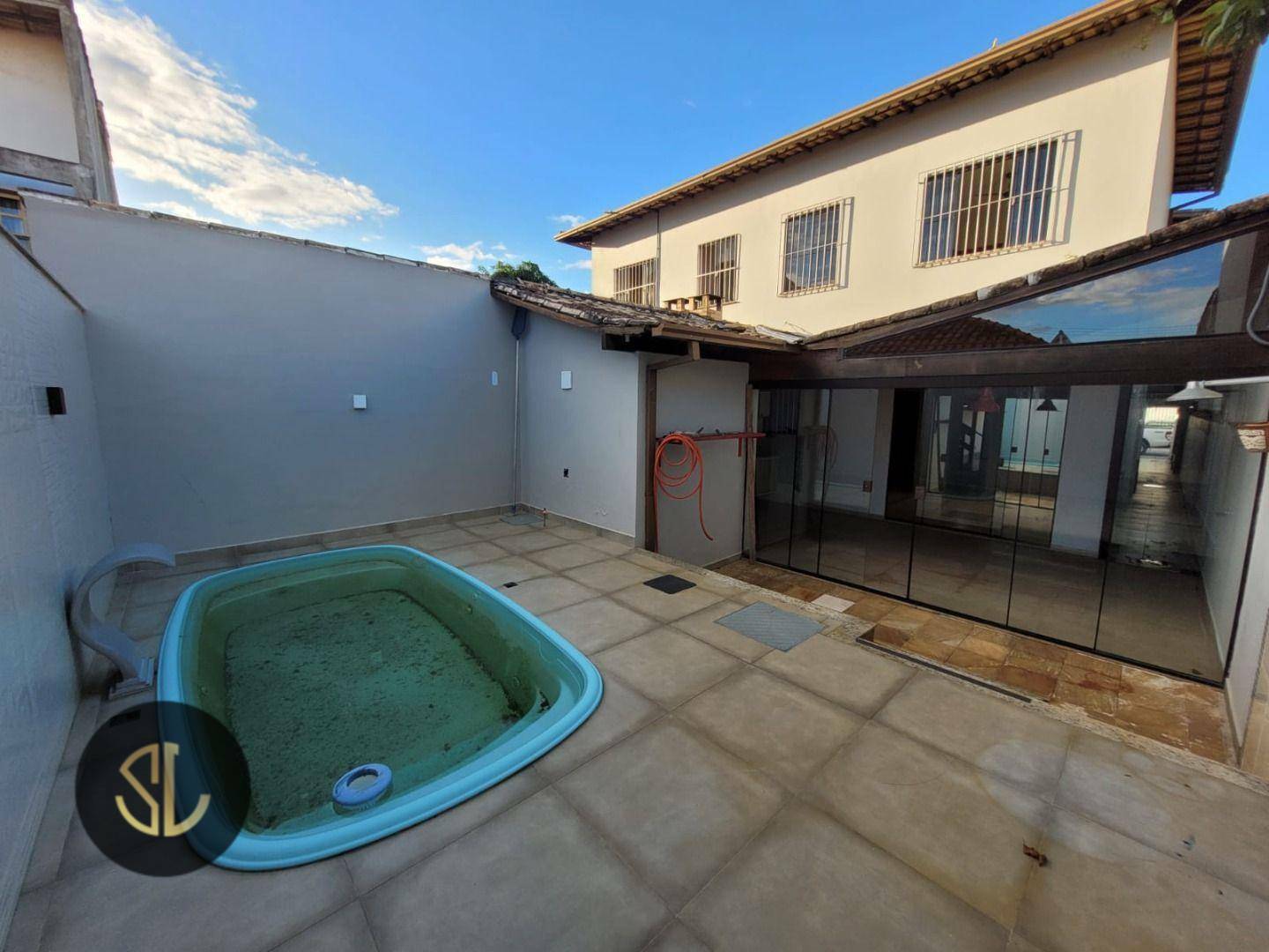 Casa à venda com 3 quartos, 180m² - Foto 18