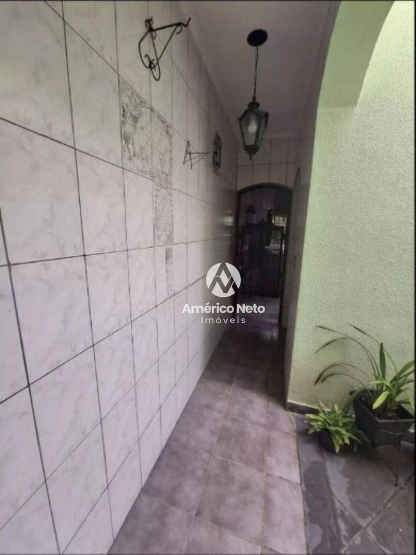 Sobrado à venda com 3 quartos, 243m² - Foto 17