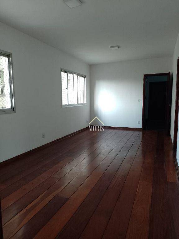 Apartamento à venda com 3 quartos, 113m² - Foto 16