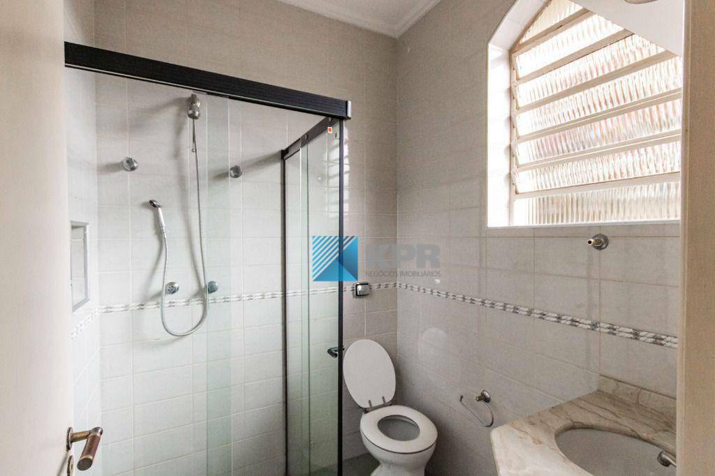 Casa à venda com 4 quartos, 230m² - Foto 13