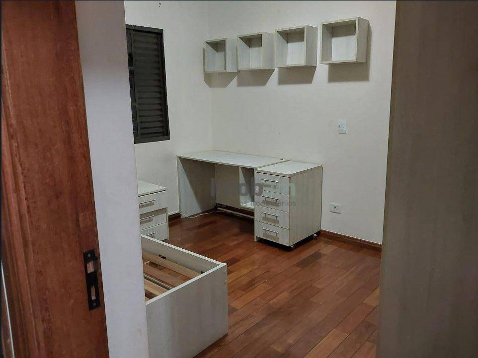 Apartamento à venda com 3 quartos, 110m² - Foto 25