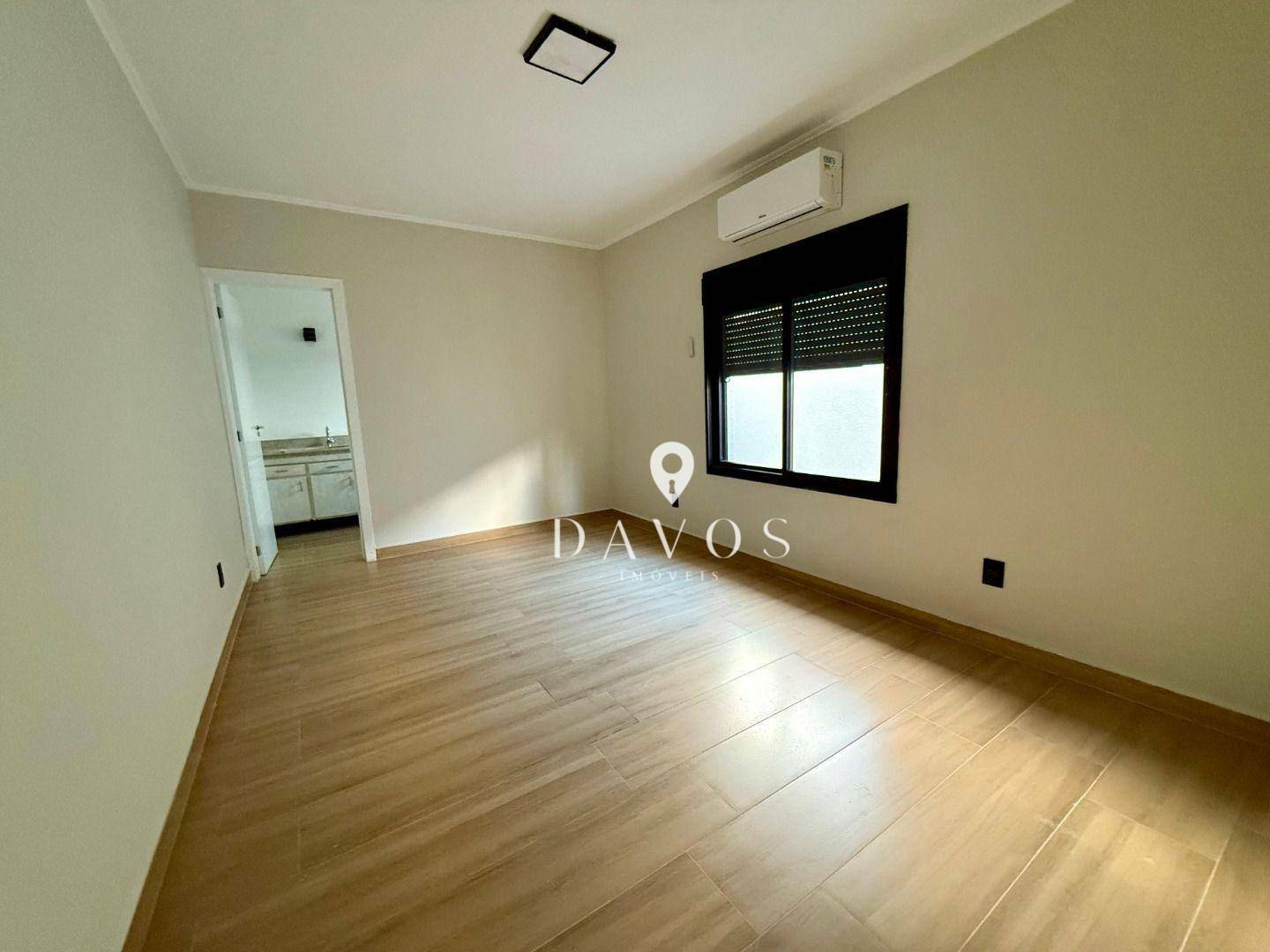 Casa à venda com 3 quartos, 342m² - Foto 12