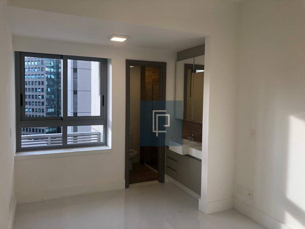 Apartamento à venda e aluguel com 2 quartos, 72m² - Foto 5