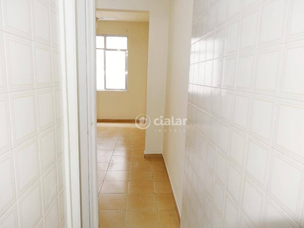 Apartamento à venda com 1 quarto, 27m² - Foto 5