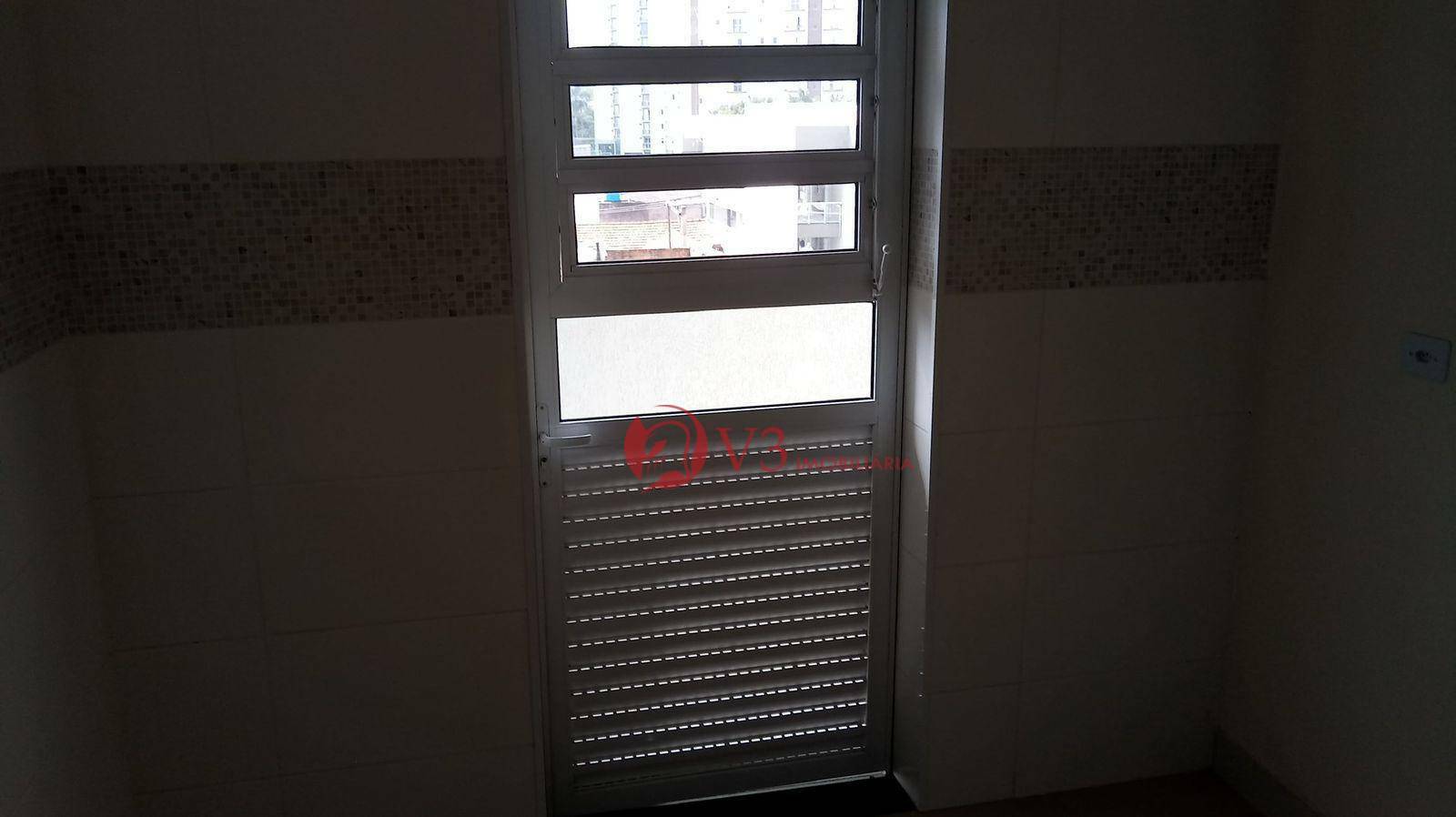 Apartamento à venda com 2 quartos, 60m² - Foto 5