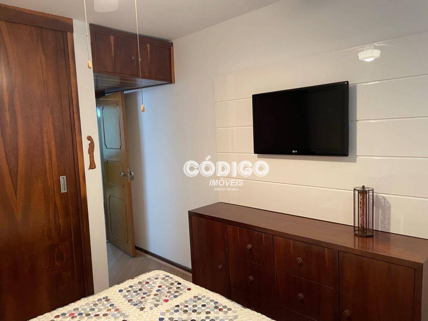 Apartamento para alugar com 3 quartos, 108m² - Foto 4