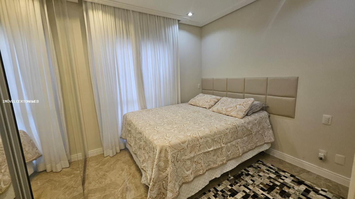 Apartamento à venda com 3 quartos, 94m² - Foto 21