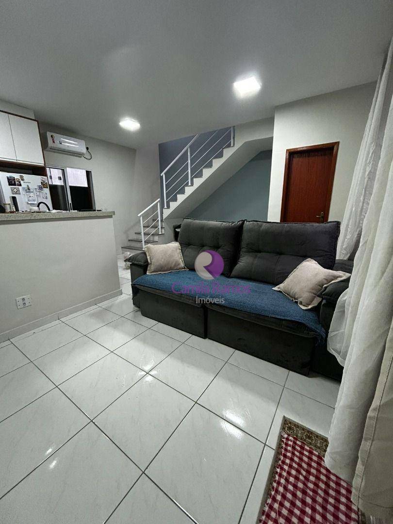 Sobrado à venda com 2 quartos, 71m² - Foto 2