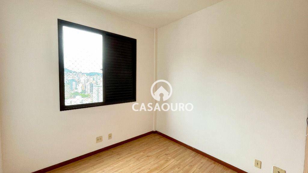 Apartamento à venda com 4 quartos, 120m² - Foto 15