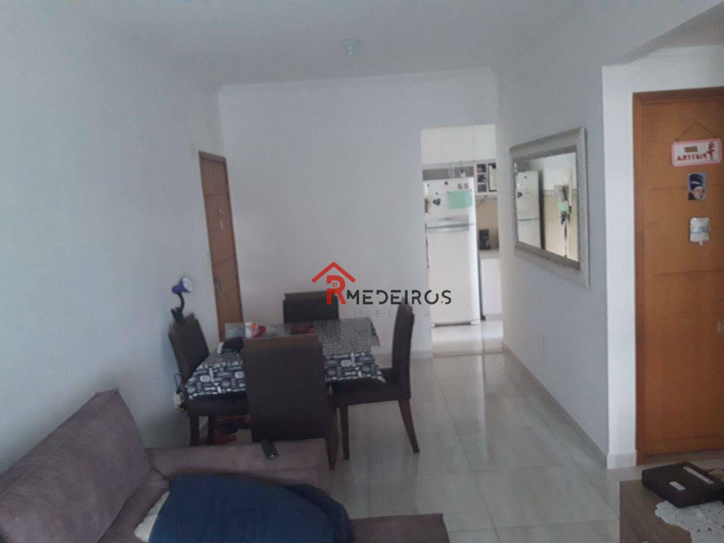 Apartamento à venda com 2 quartos, 71m² - Foto 4