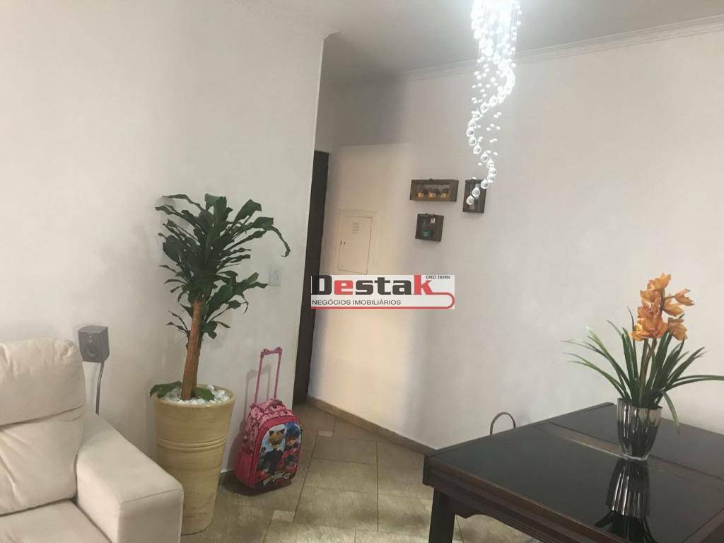 Apartamento à venda com 2 quartos, 58m² - Foto 6