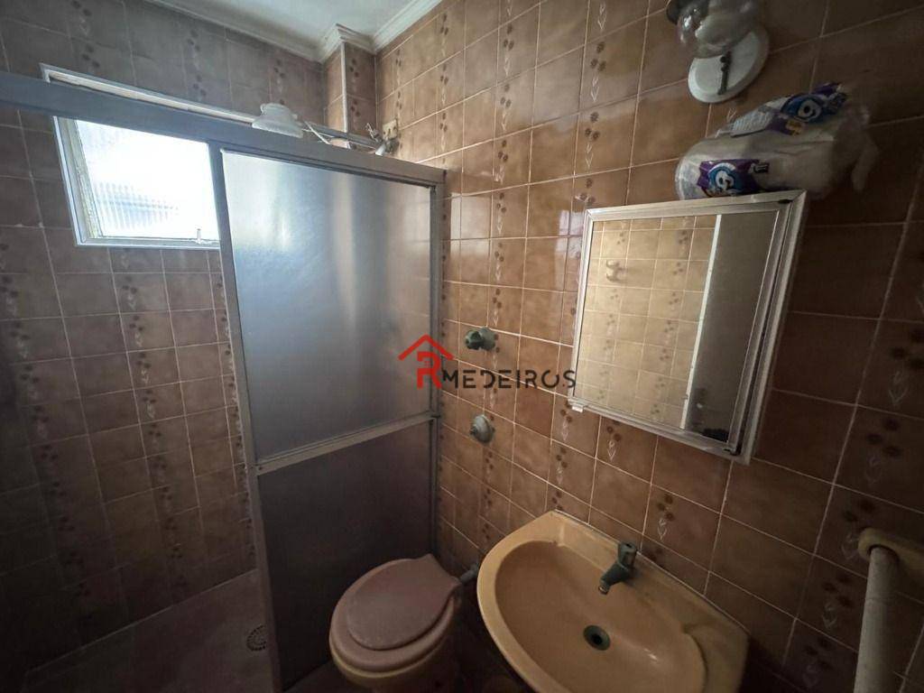 Apartamento à venda com 2 quartos, 75m² - Foto 10