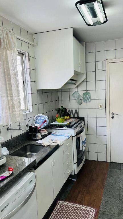 Apartamento à venda com 3 quartos, 106m² - Foto 11